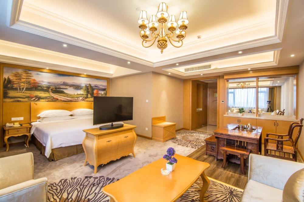 Vienna Hotel Foshan Airport Dış mekan fotoğraf
