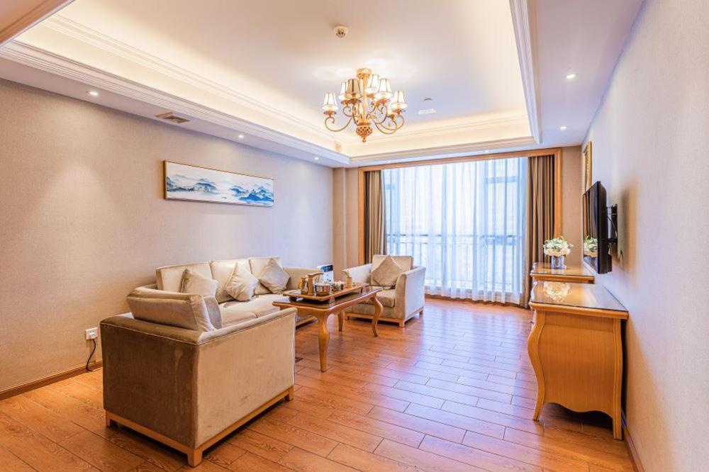 Vienna Hotel Foshan Airport Dış mekan fotoğraf